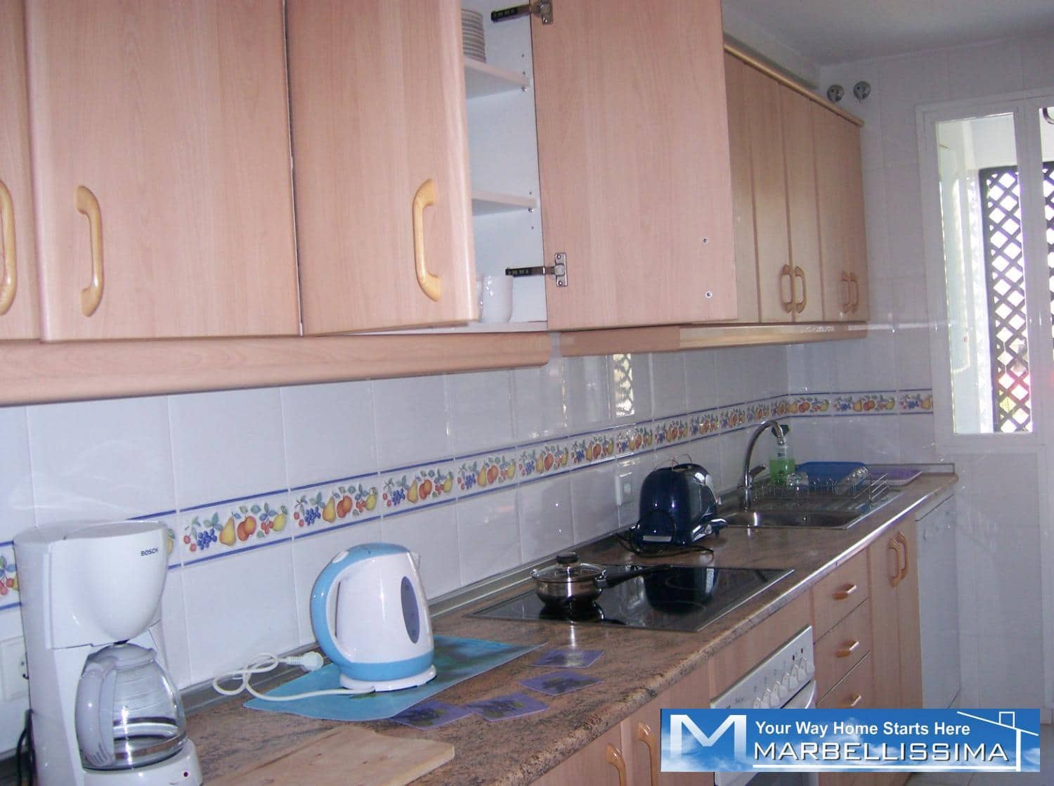 3 soveværelse Strandlejlighed til salg i Marbella med swimmingpool garage - € 550.000 (Ref: 9759609)