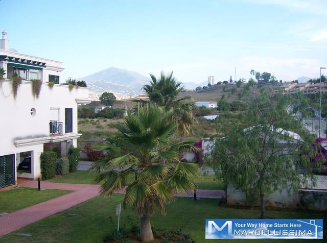 3 soveværelse Strandlejlighed til salg i Marbella med swimmingpool garage - € 550.000 (Ref: 9759609)