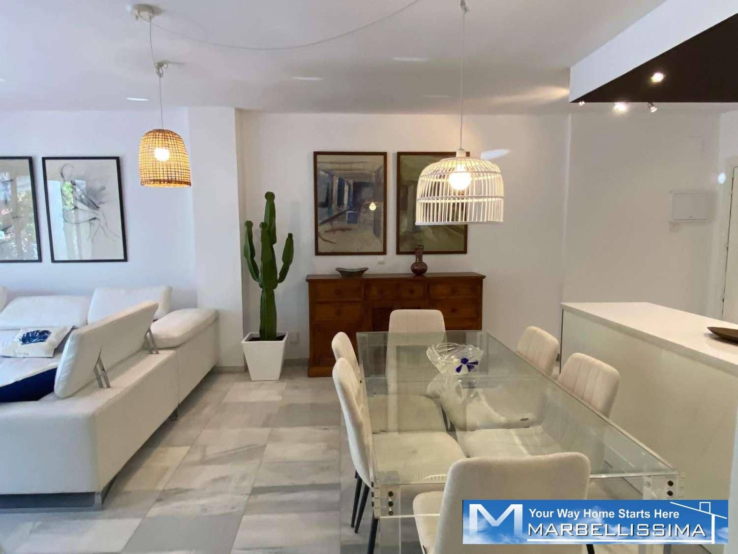 3 soveværelse Strandlejlighed til leje i Puerto Banus med swimmingpool garage - € 3.200 (Ref: 9759610)