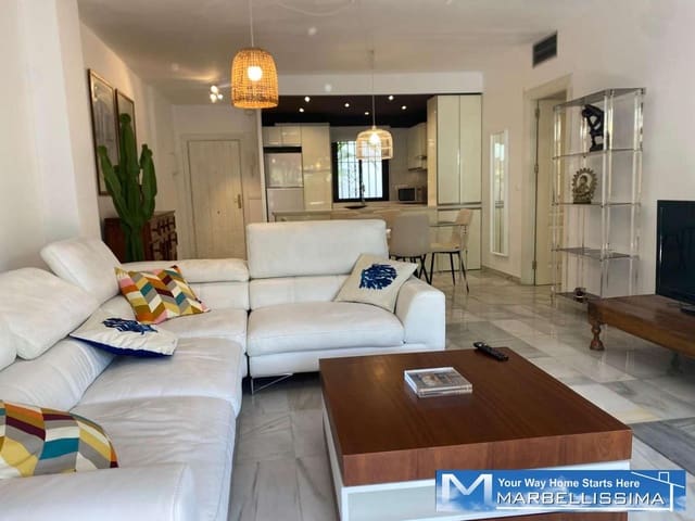 3 soveværelse Strandlejlighed til leje i Puerto Banus, Marbella med swimmingpool garage - € 3.200 (Ref: 9759610)