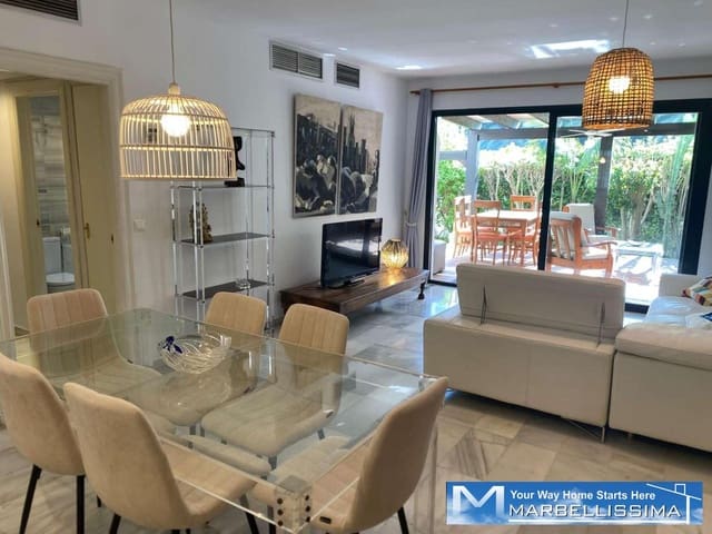 3 soveværelse Strandlejlighed til leje i Puerto Banus, Marbella med swimmingpool garage - € 3.200 (Ref: 9759610)