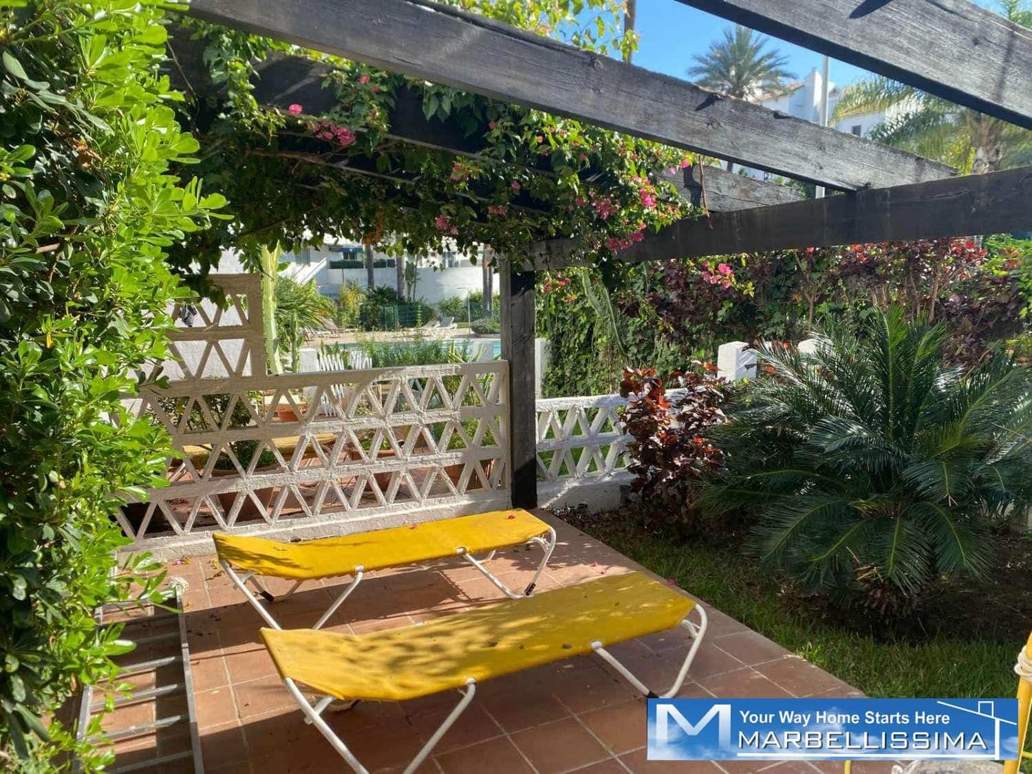 3 soveværelse Strandlejlighed til leje i Puerto Banus med swimmingpool garage - € 3.200 (Ref: 9759610)