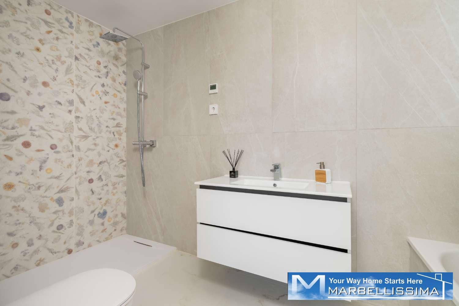 3 chambre Appartement de Plage à vendre à Estepona avec piscine - 755 000 € (Ref: 9759614)