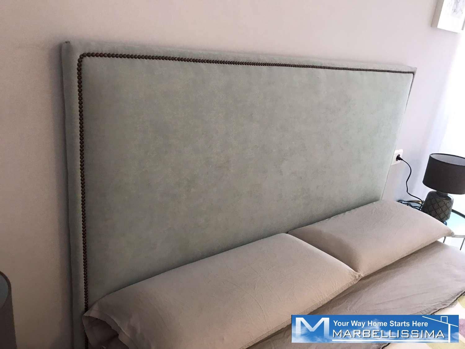 3 quarto Apartamento de Praia para arrendamento para férias em Puerto Banus com piscina Garagem - 4 200 € (Ref: 9759620)