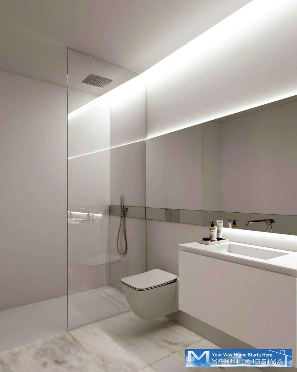 3 quarto Moradia para venda em Estepona com piscina - 1 550 000 € (Ref: 9759625)