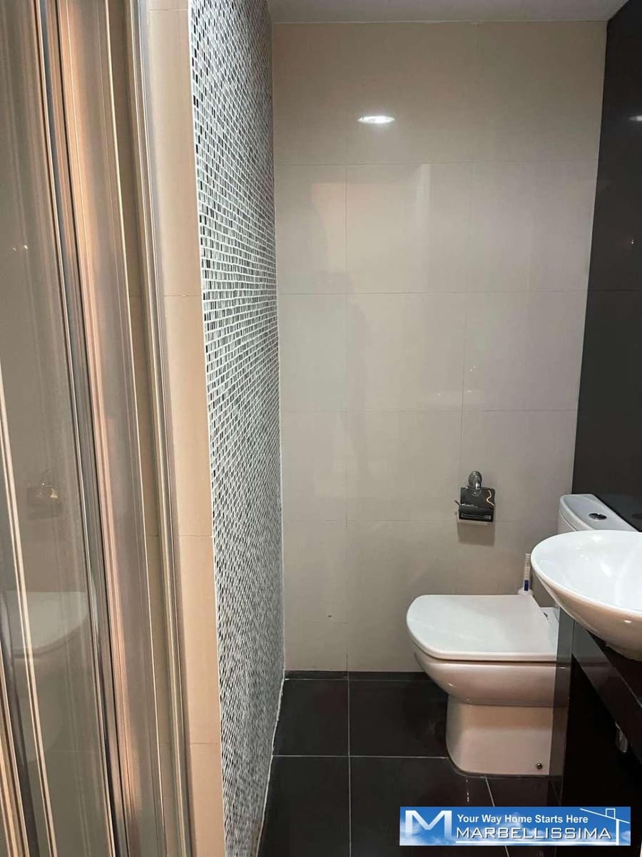 2 bedroom Beach Apartment for rent in Nueva Andalucia with pool - € 1,800 (Ref: 9759627)