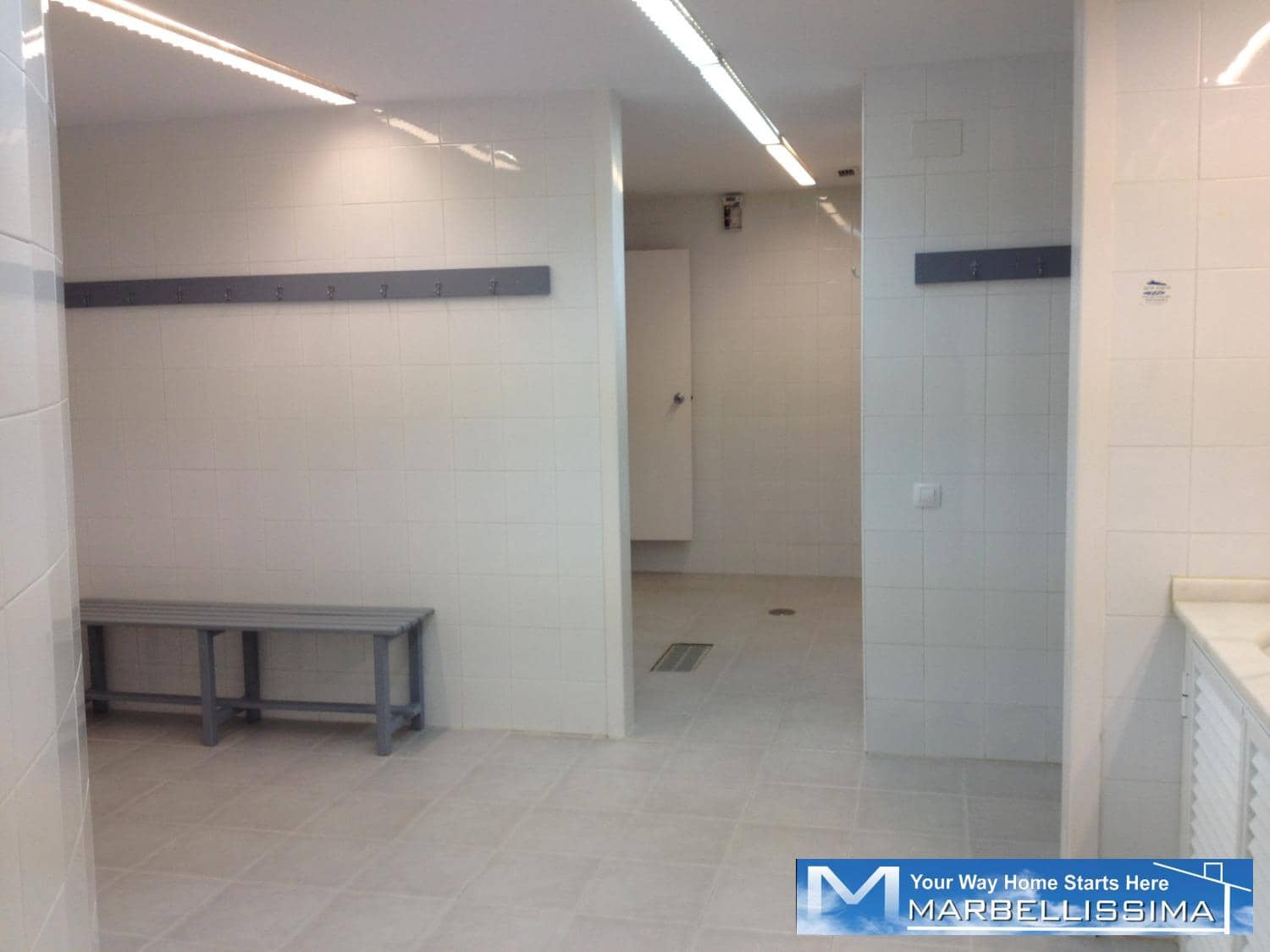 2 soveværelse Lejlighed til leje i Marbella med swimmingpool garage - € 2.400 (Ref: 9759629)