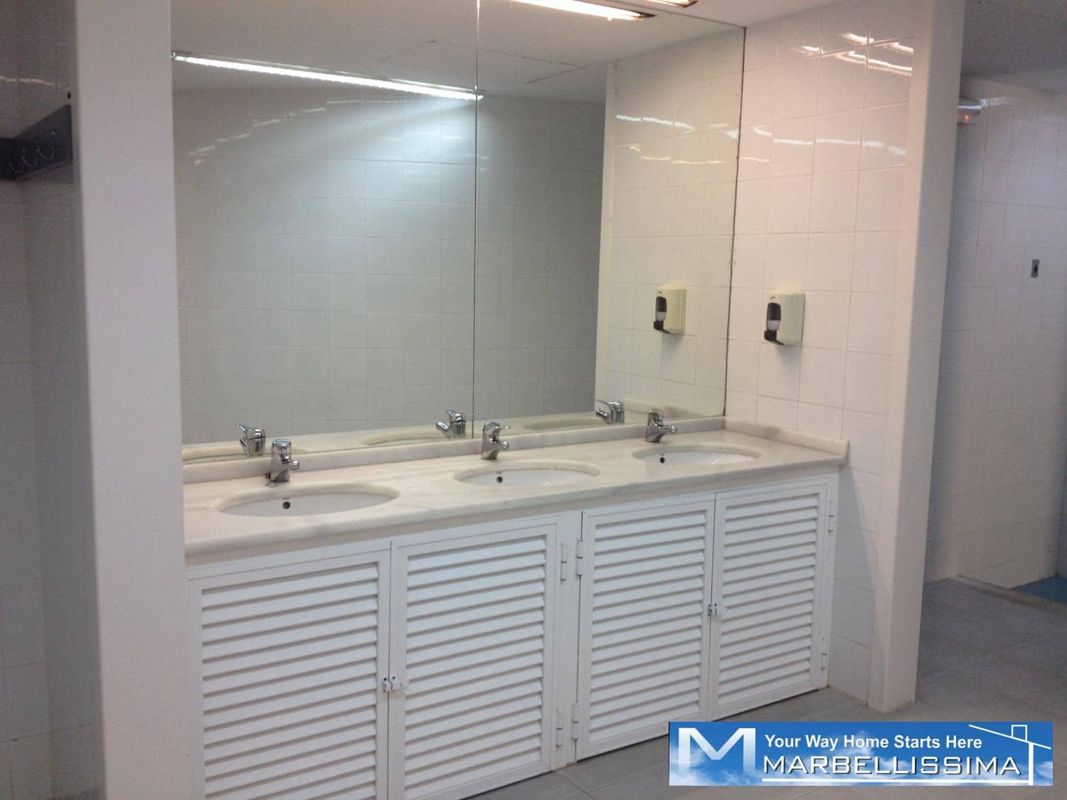 2 soveværelse Lejlighed til leje i Marbella med swimmingpool garage - € 2.400 (Ref: 9759629)