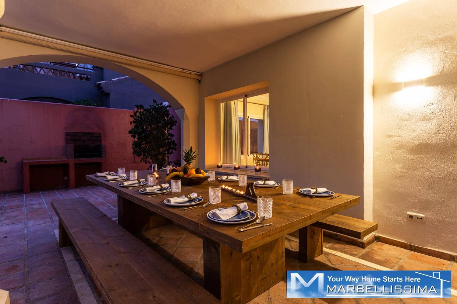 6 bedroom Villa for holiday rental in Marbella with pool - € 8,400 (Ref: 9759632)