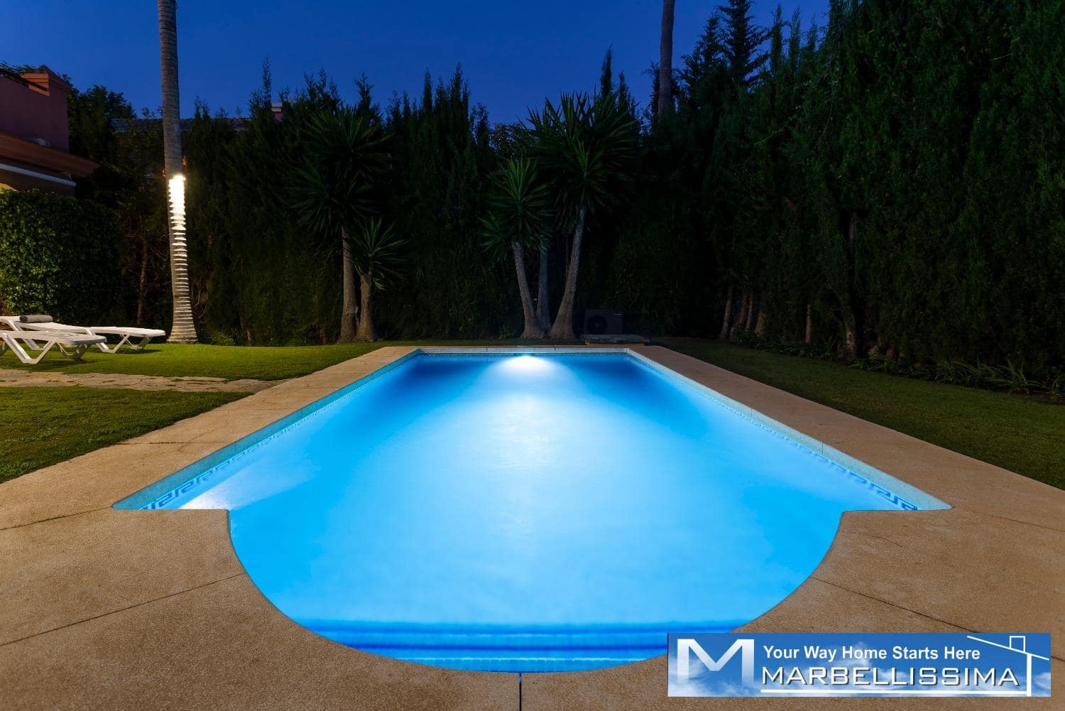 6 bedroom Villa for holiday rental in Marbella with pool - € 8,400 (Ref: 9759632)