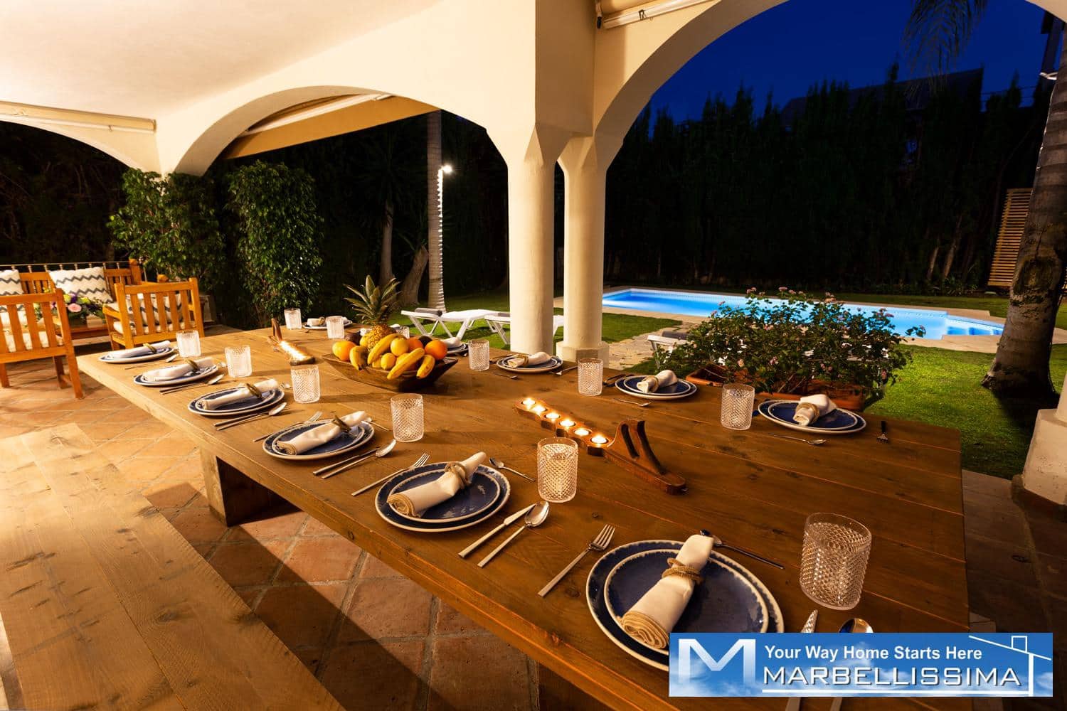 6 bedroom Villa for holiday rental in Marbella with pool - € 8,400 (Ref: 9759632)