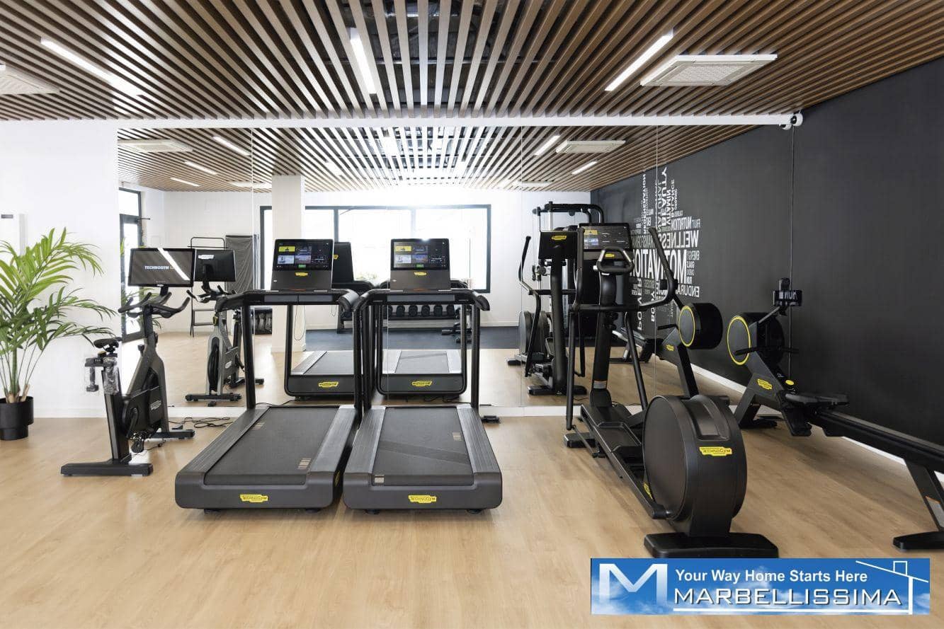 2 camera da letto Appartamento sulla Spiaggia in vendita in Fuengirola con piscina garage - 659.000 € (Rif: 9761672)