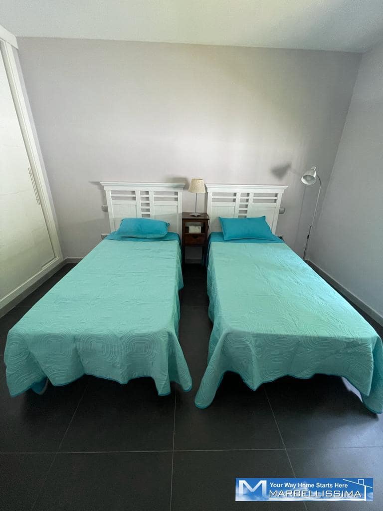 3 bedroom Villa for rent in Marbella with pool garage - € 3,500 (Ref: 9761673)