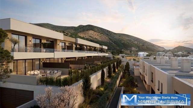3 chambre Villa/Maison Mitoyenne à vendre à Fuengirola avec piscine - 995 000 € (Ref: 9864025)