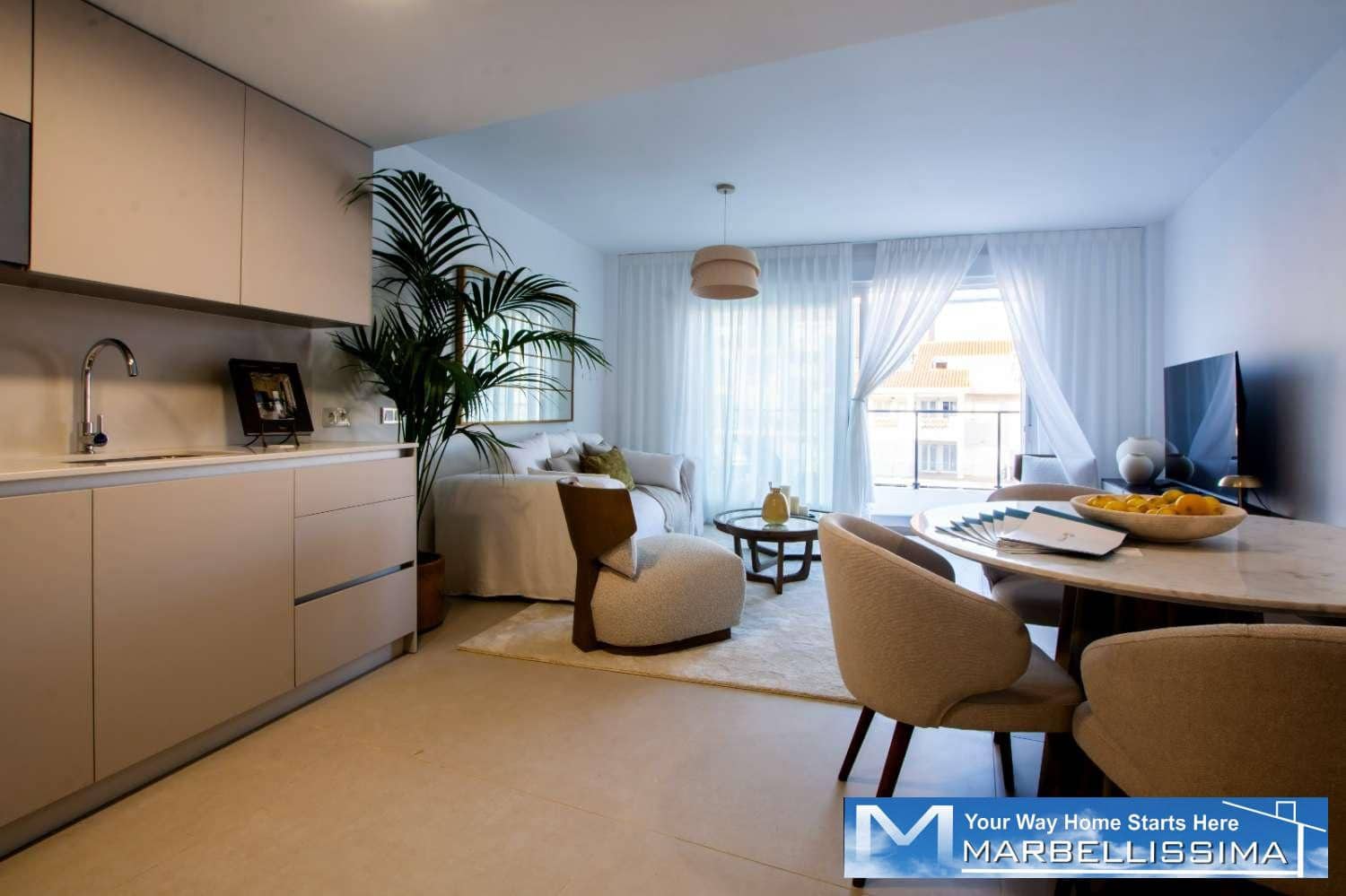 2 bedroom Beach Apartment for sale in Manilva with pool garage - € 459,000 (Ref: 9866464)