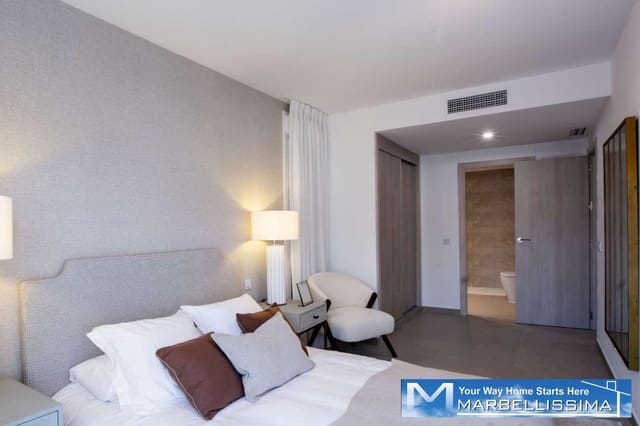 Apartamento Playa de 3 habitaciones en Manilva en venta con piscina garaje - 430.000 € (Ref: 9875670)