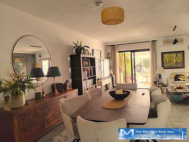 5 chambre Villa/Maison Semi-Mitoyenne à vendre à Bel-Air, Estepona avec piscine garage - 550 000 € (Ref: 9955662)