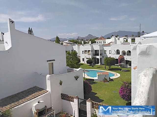 5 chambre Villa/Maison Semi-Mitoyenne à vendre à Bel-Air, Estepona avec piscine garage - 550 000 € (Ref: 9955662)
