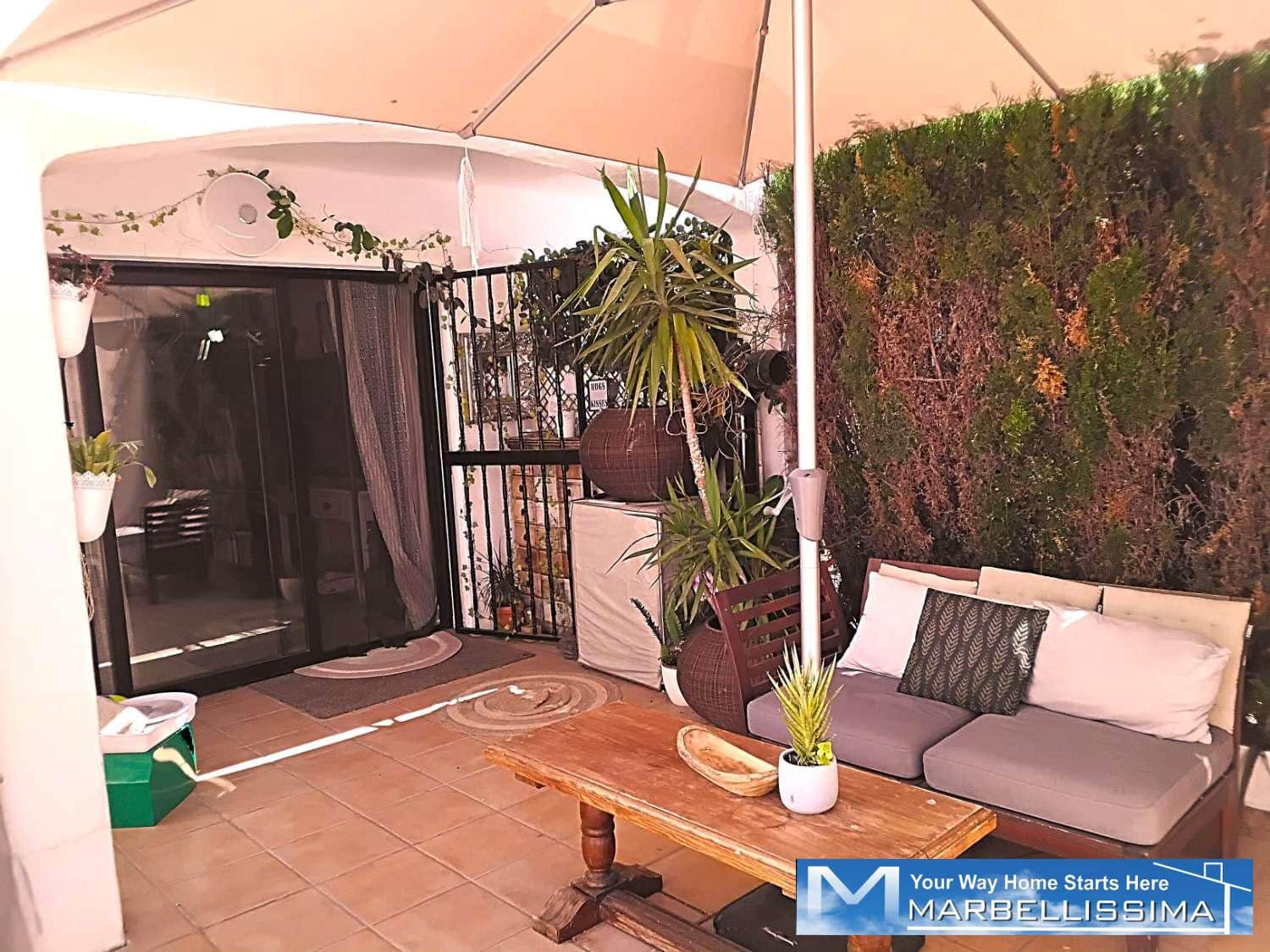 5 chambre Villa/Maison Semi-Mitoyenne à vendre à Bel-Air avec piscine garage - 550 000 € (Ref: 9955662)