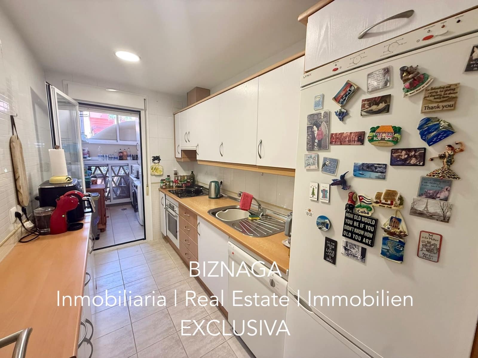 2 slaapkamer Flat te koop in Torrox-Costa met zwembad garage - € 448.000 (Ref: 10103634)