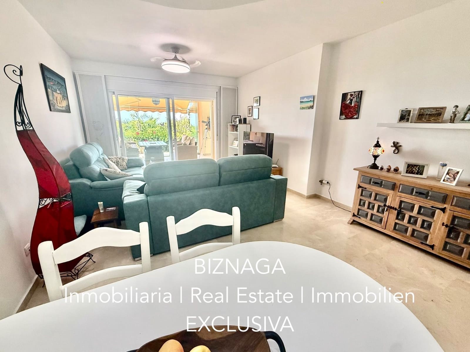 2 slaapkamer Flat te koop in Torrox-Costa met zwembad garage - € 448.000 (Ref: 10103634)