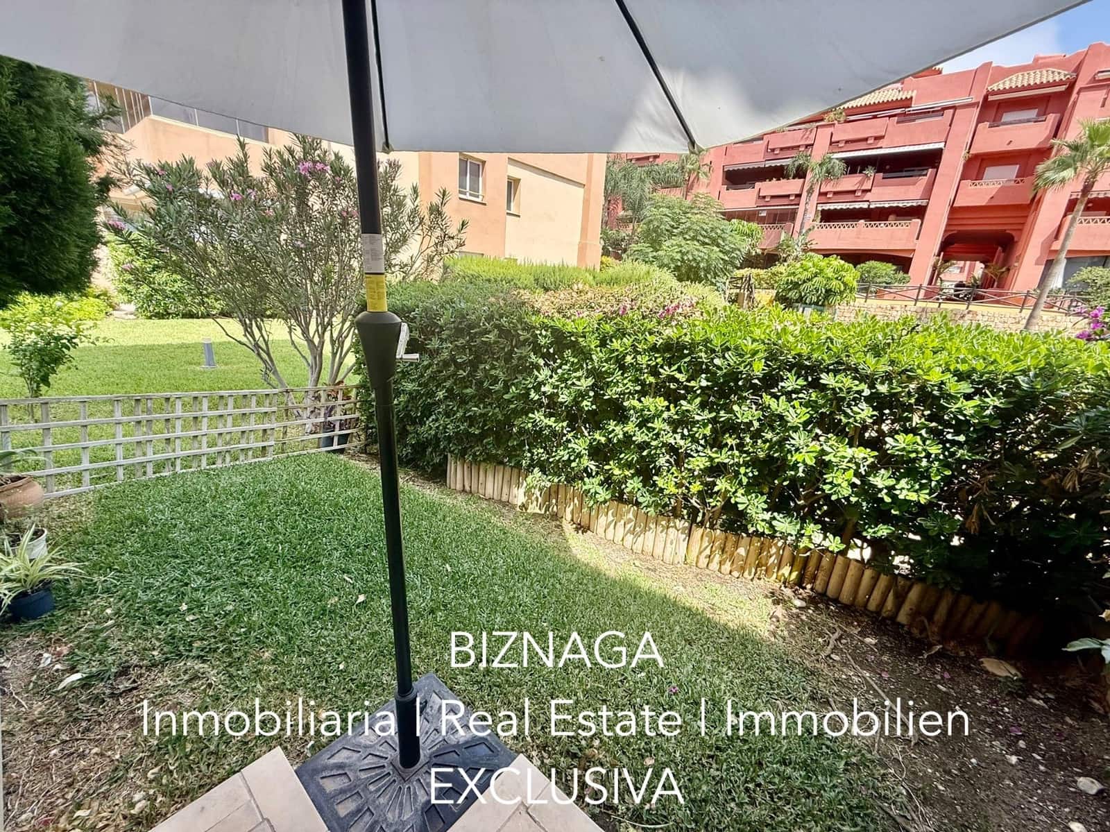 2 slaapkamer Flat te koop in Torrox-Costa met zwembad garage - € 448.000 (Ref: 10103634)