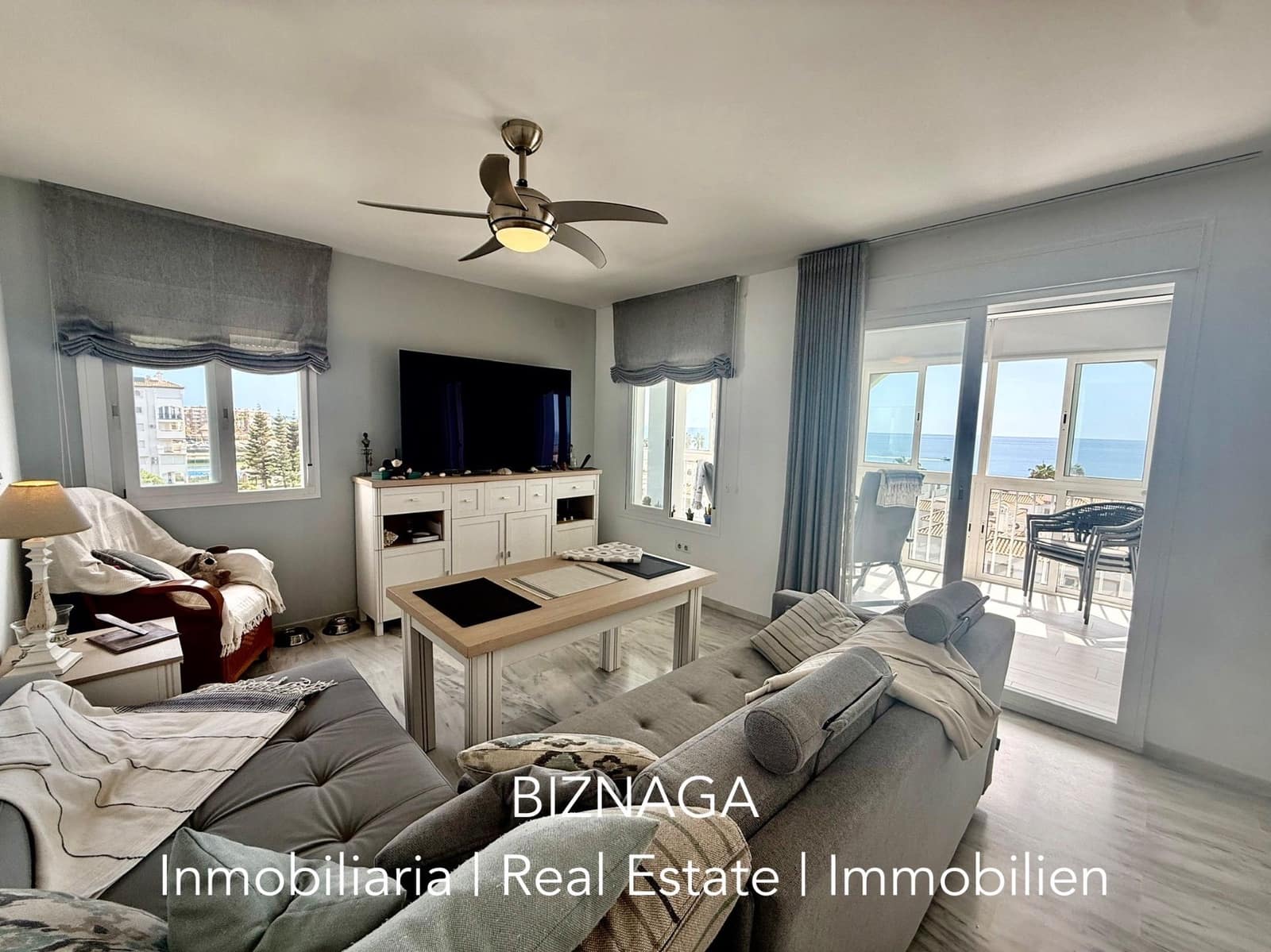 2 sovrum Lägenhet till salu i Torrox-Costa med pool - 499 000 € (Ref: 10103635)