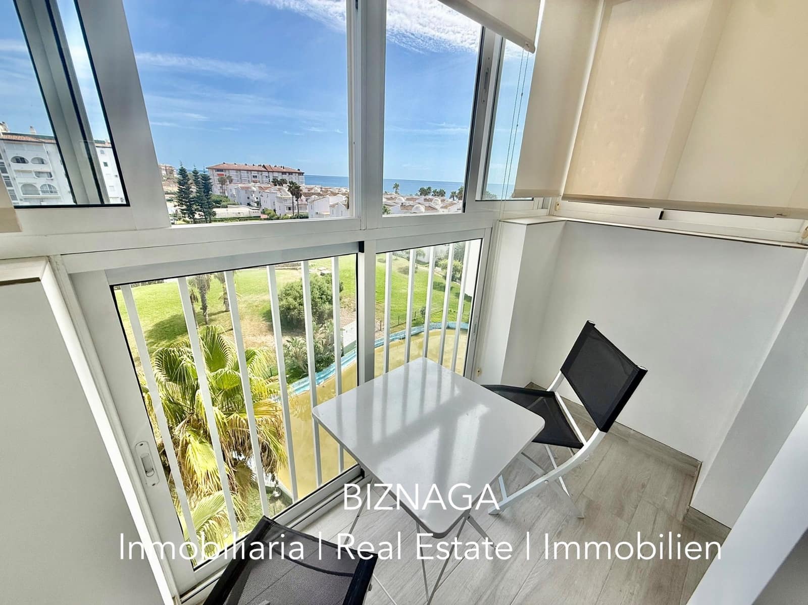 2 sovrum Lägenhet till salu i Torrox-Costa med pool - 499 000 € (Ref: 10103635)