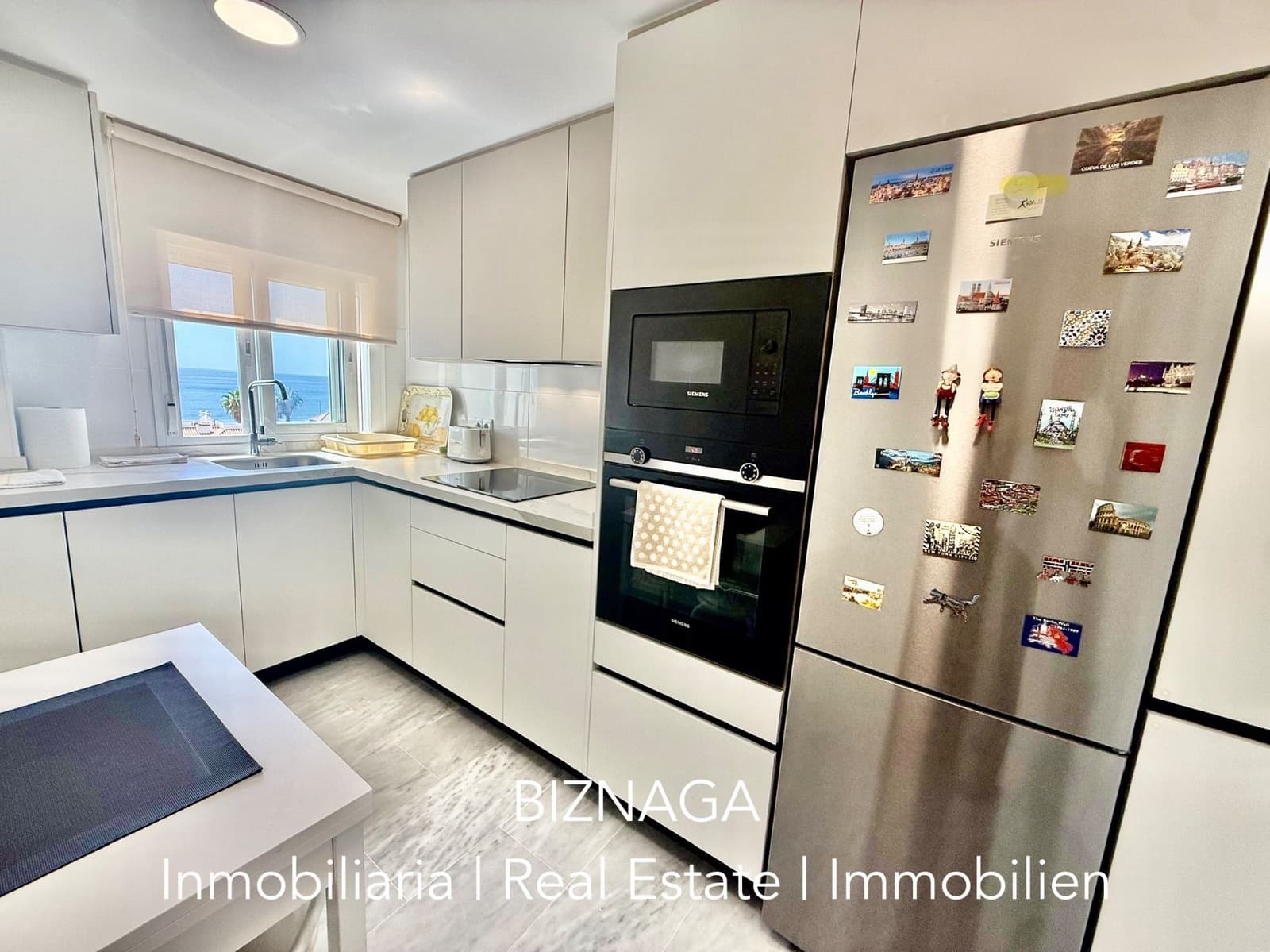 2 sovrum Lägenhet till salu i Torrox-Costa med pool - 499 000 € (Ref: 10103635)