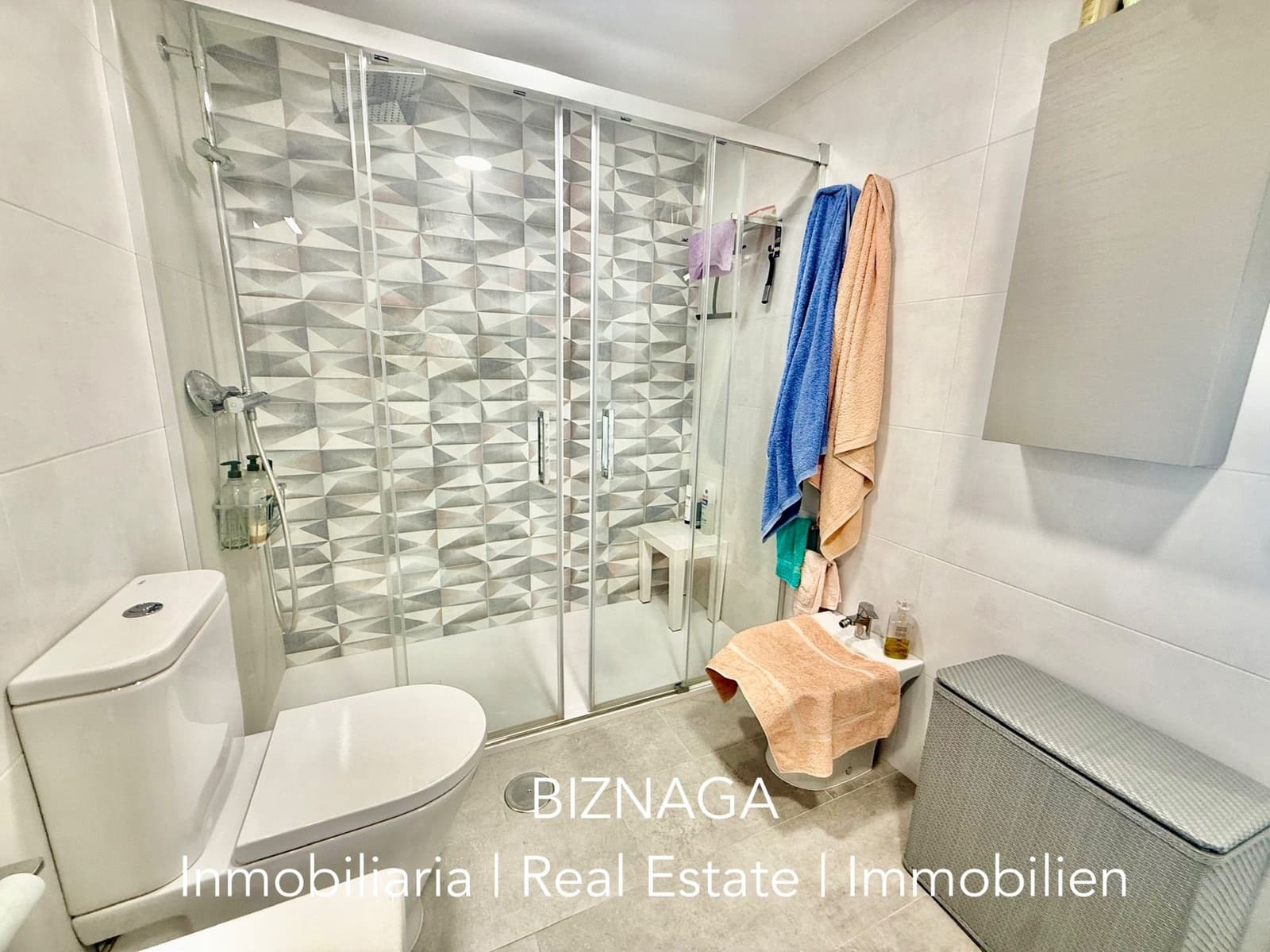 2 sovrum Lägenhet till salu i Torrox-Costa med pool - 499 000 € (Ref: 10103635)