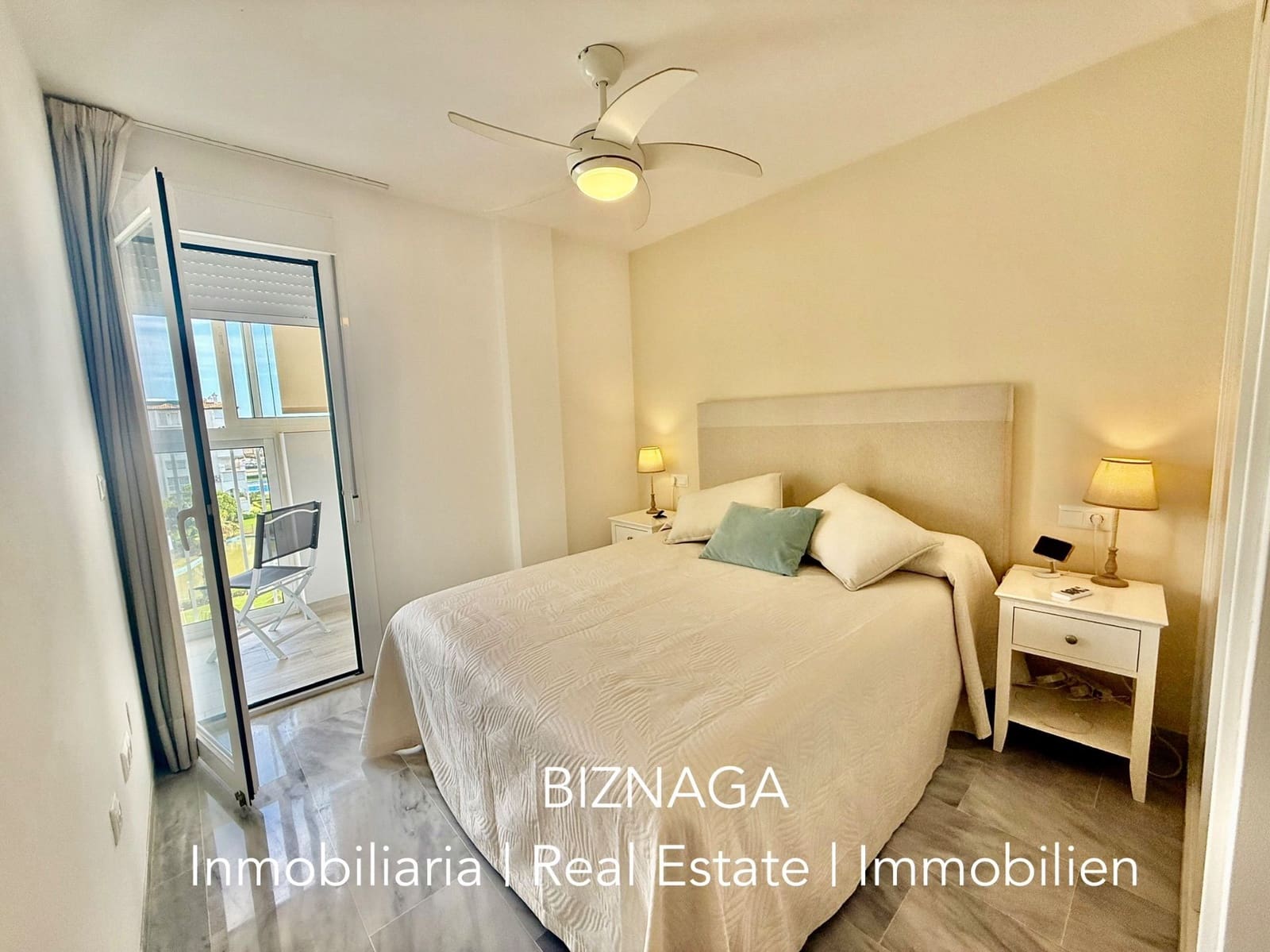 2 sovrum Lägenhet till salu i Torrox-Costa med pool - 499 000 € (Ref: 10103635)