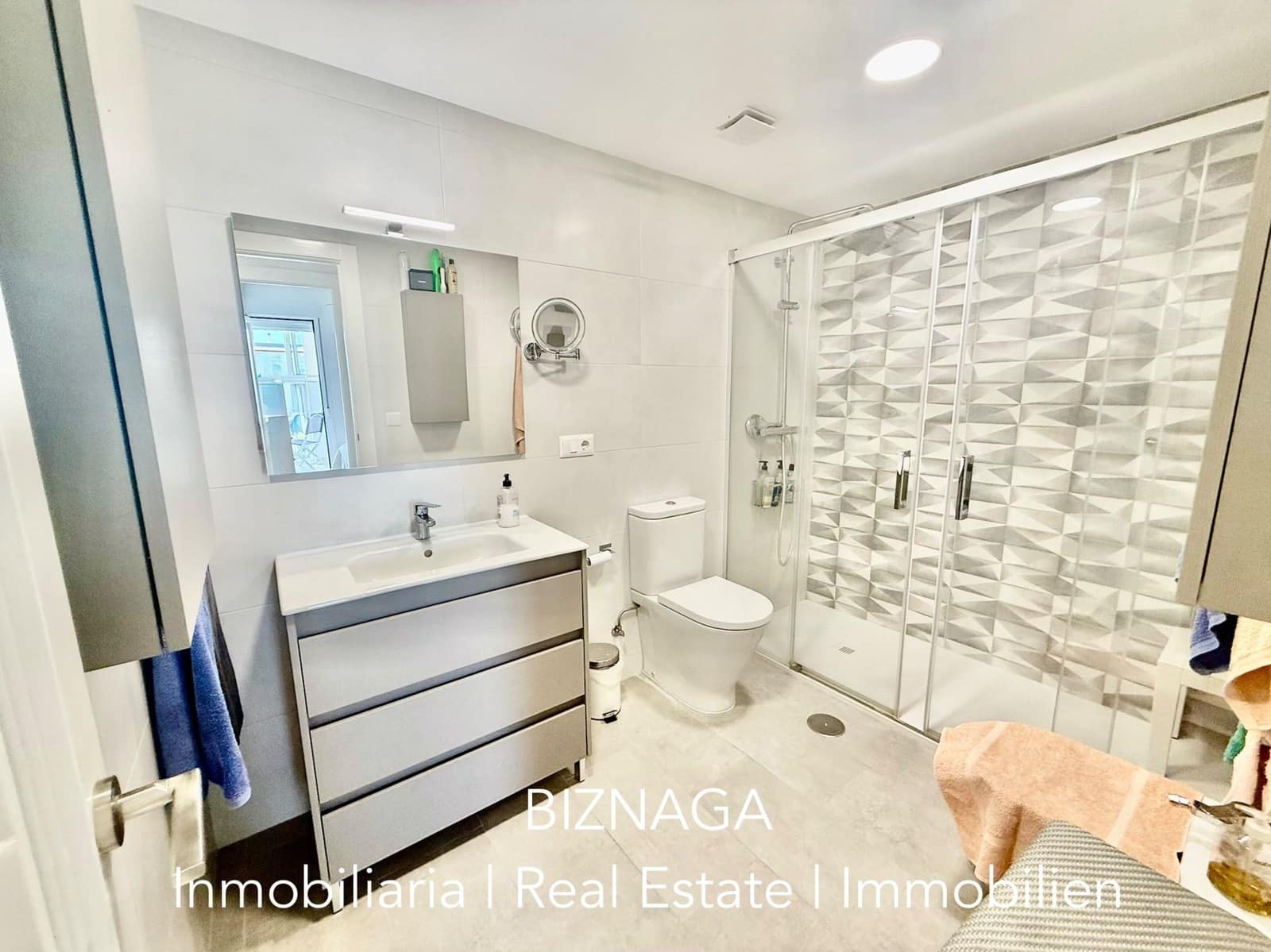 2 sovrum Lägenhet till salu i Torrox-Costa med pool - 499 000 € (Ref: 10103635)
