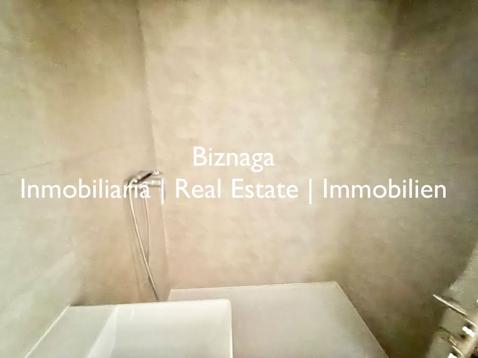 2 quarto Apartamento para venda em Fuengirola com piscina garagem - 295 000 € (Ref: 10103636)