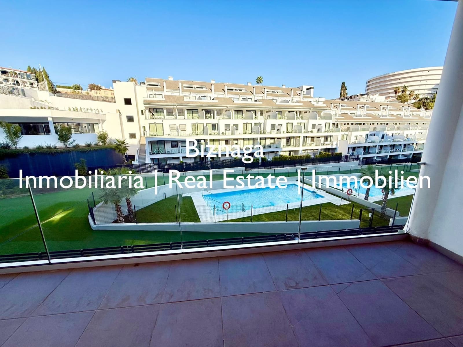 2 quarto Apartamento para venda em Fuengirola com piscina garagem - 295 000 € (Ref: 10103636)