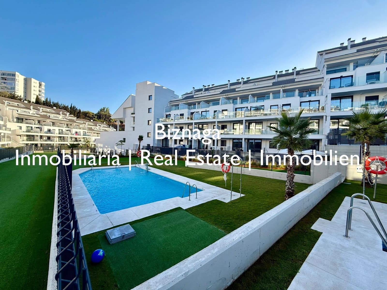 2 quarto Apartamento para venda em Fuengirola com piscina garagem - 295 000 € (Ref: 10103636)