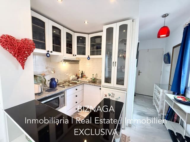 1 soveværelse Lejlighed til salg i Torrox-Costa, Torrox med swimmingpool - € 245.000 (Ref: 10141711)