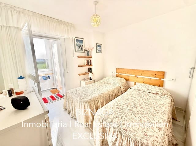 2 soveværelse Lejlighed til salg i Torrox-Costa, Torrox med swimmingpool - € 388.000 (Ref: 10157394)