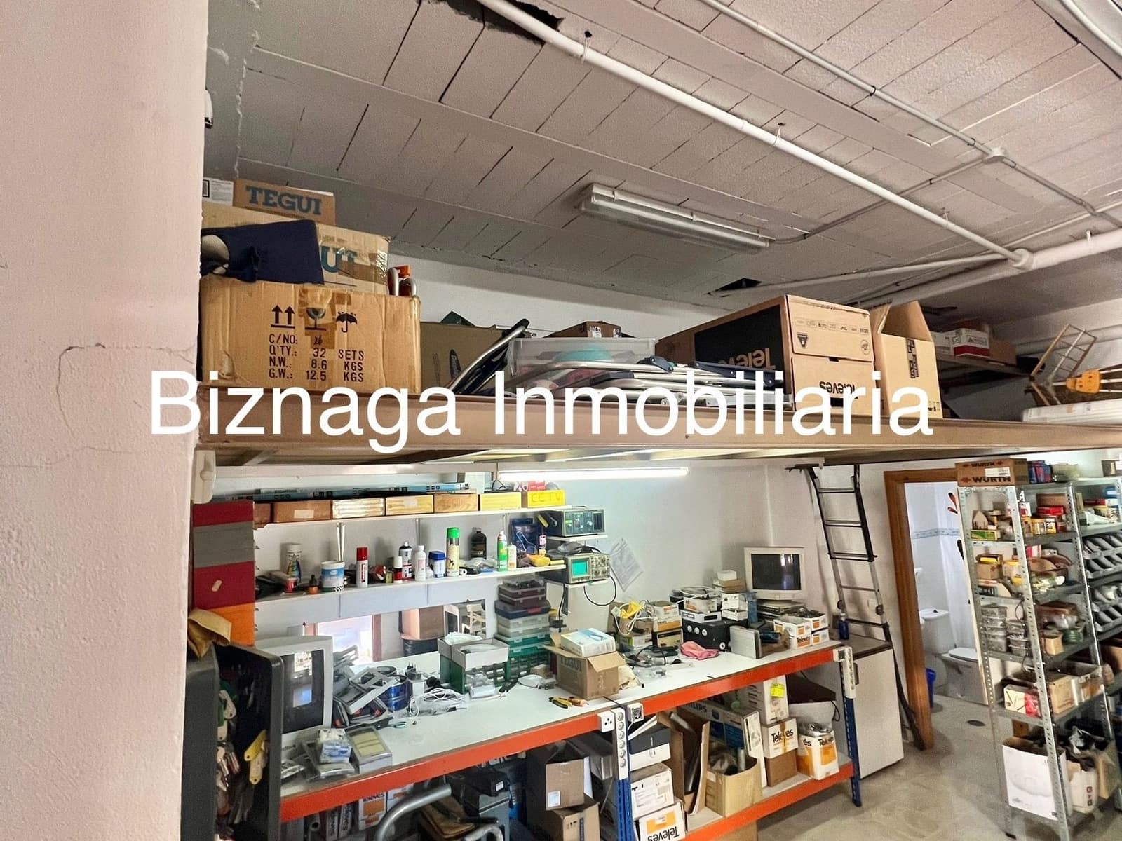 3 slaapkamer Commercieel te koop in Torrox-Costa - € 230.000 (Ref: 9340029)