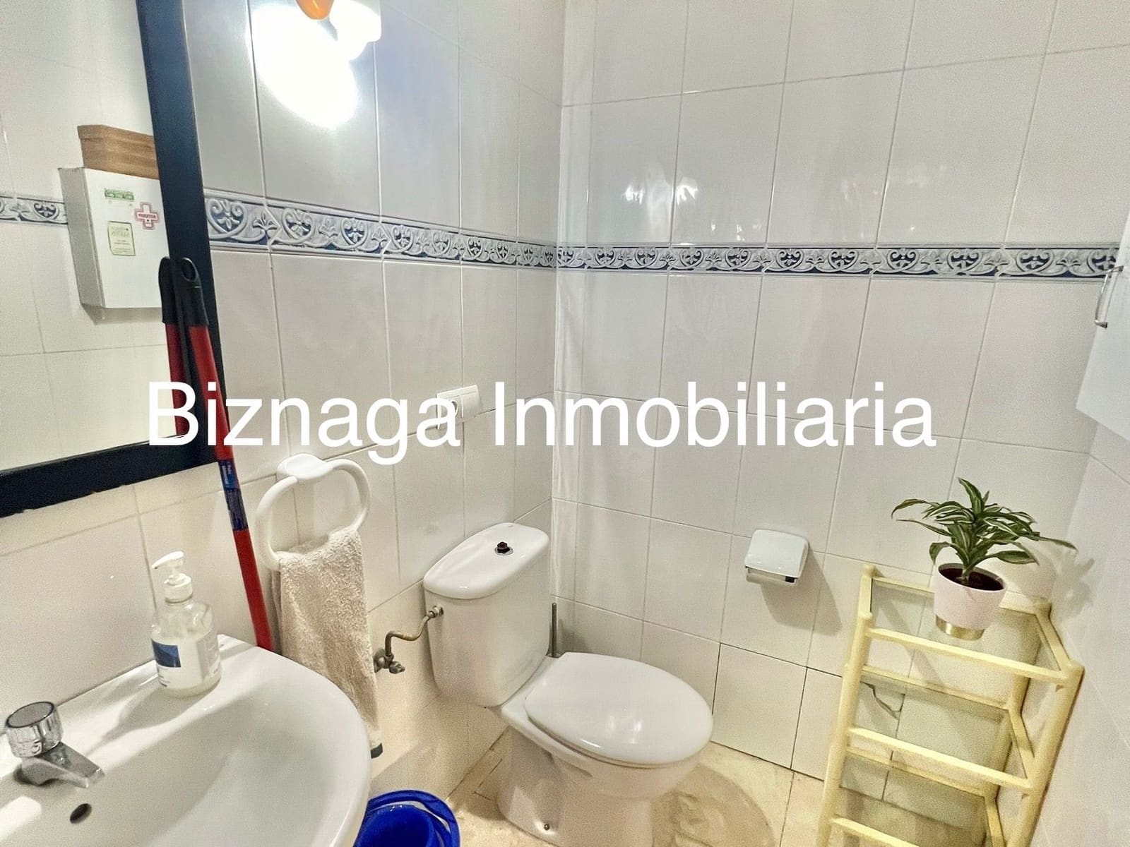 3 slaapkamer Commercieel te koop in Torrox-Costa - € 230.000 (Ref: 9340029)