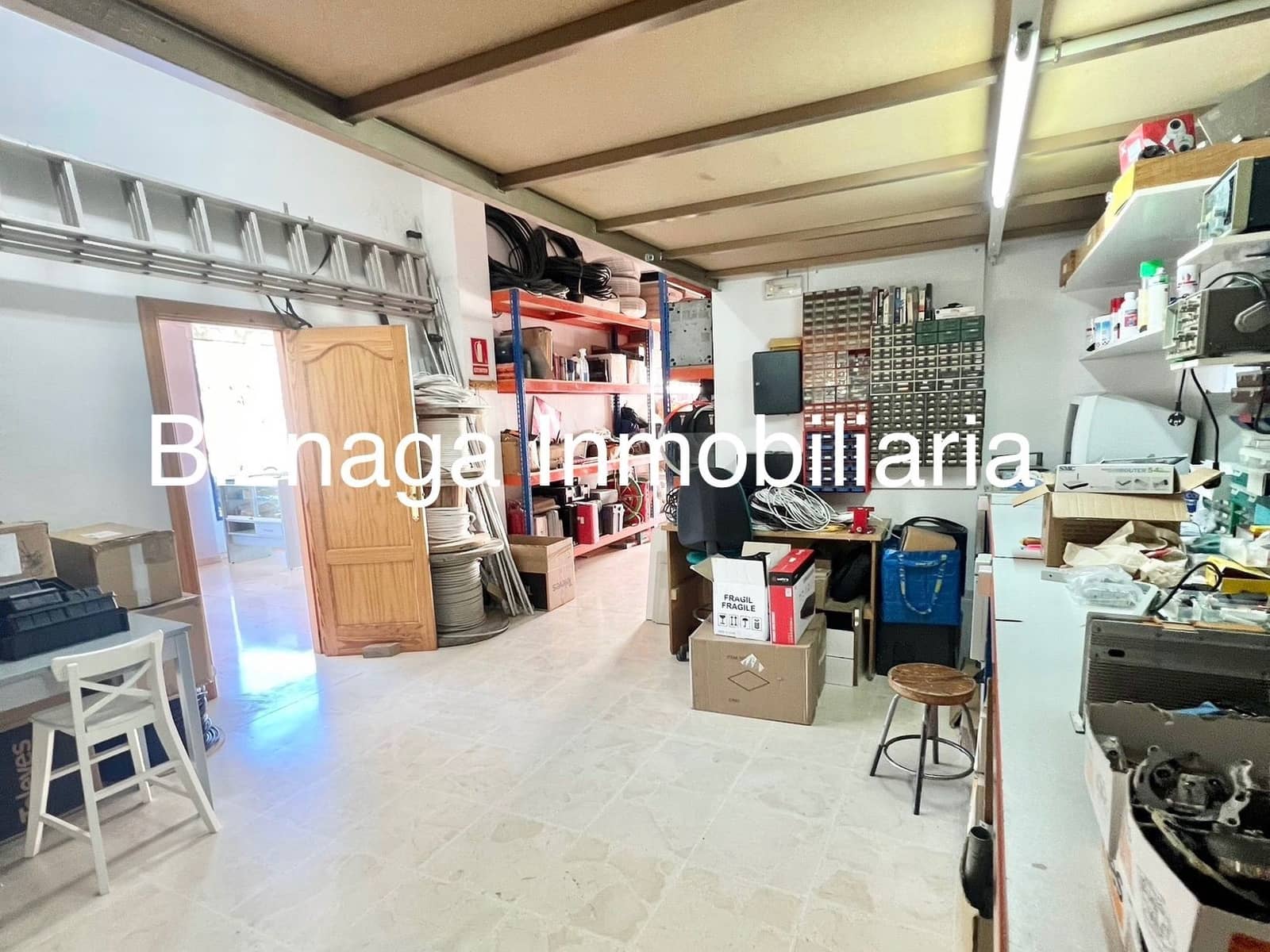 3 slaapkamer Commercieel te koop in Torrox-Costa - € 230.000 (Ref: 9340029)