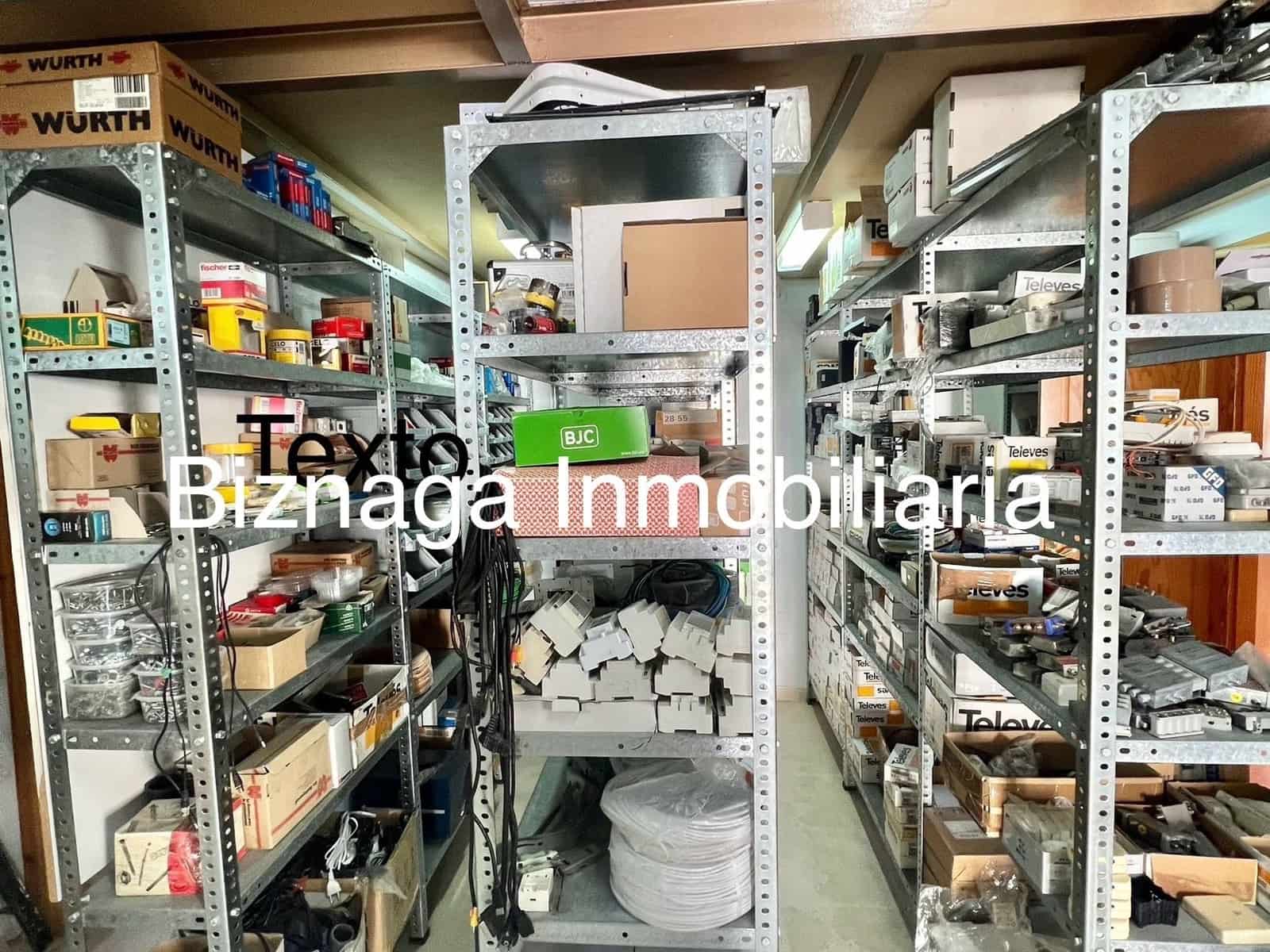 3 slaapkamer Commercieel te koop in Torrox-Costa - € 230.000 (Ref: 9340029)