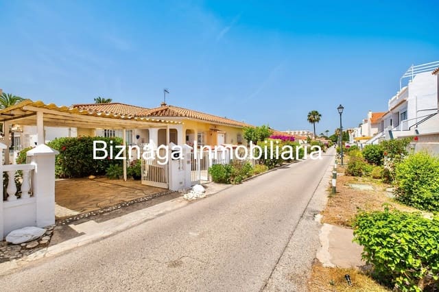 2 sovrum Semi-fristående Villa till salu i Centro Internacional, Torrox - 359 000 € (Ref: 9340030)