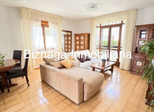 2 sovrum Semi-fristående Villa till salu i Centro Internacional, Torrox med pool - 329 900 € (Ref: 9340033)