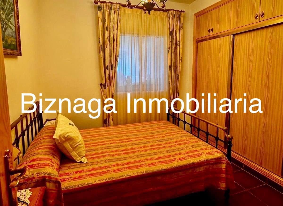 4 sypialnia Dom blizniak na sprzedaż w Torrox-Costa z basenem garażem - 520 000 € (Ref: 9340034)