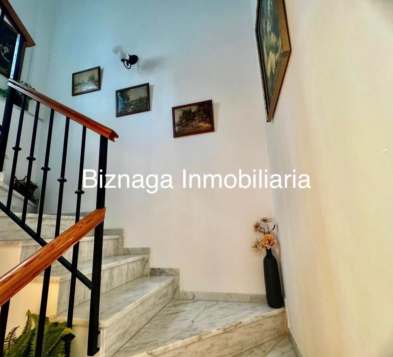 4 sypialnia Dom blizniak na sprzedaż w Torrox-Costa z basenem garażem - 520 000 € (Ref: 9340034)