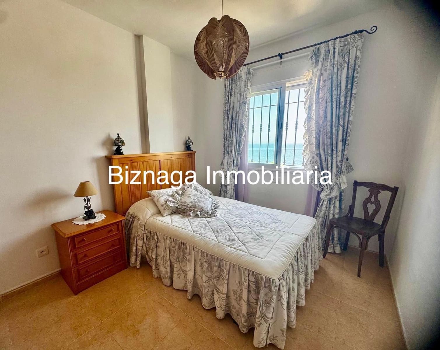 4 sypialnia Dom blizniak na sprzedaż w Torrox-Costa z basenem garażem - 520 000 € (Ref: 9340034)