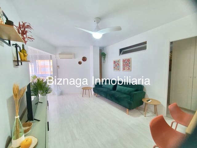 2 slaapkamer Appartement te koop in Centro Internacional, Torrox met zwembad - € 252.000 (Ref: 9340035)