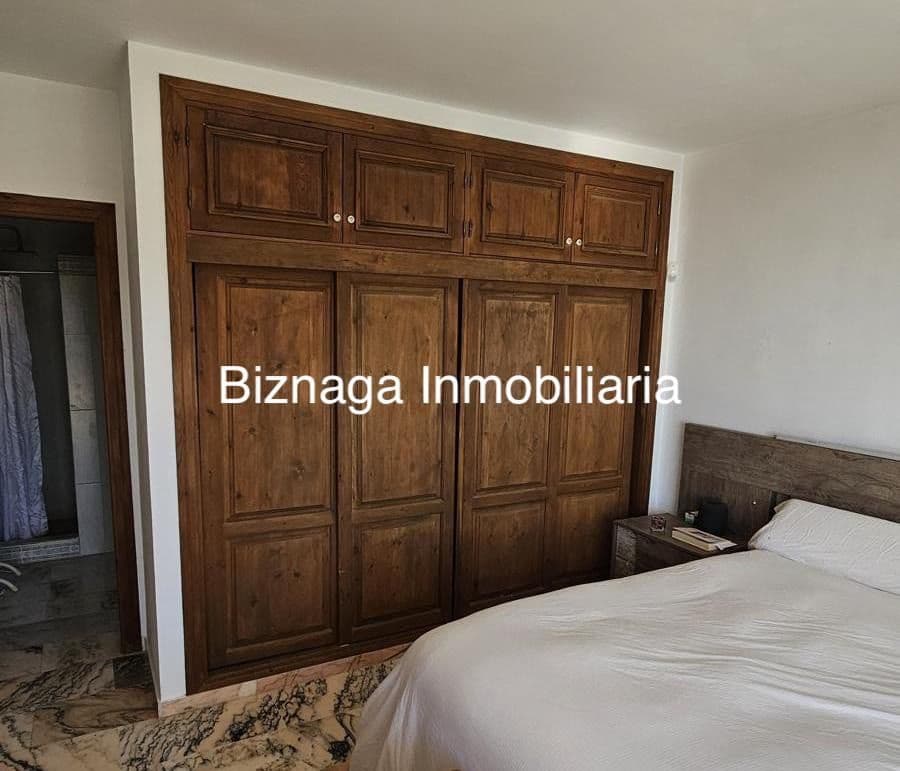 Chalet de 5 habitaciones en La Herradura en venta con piscina garaje - 1.180.000 € (Ref: 9340037)