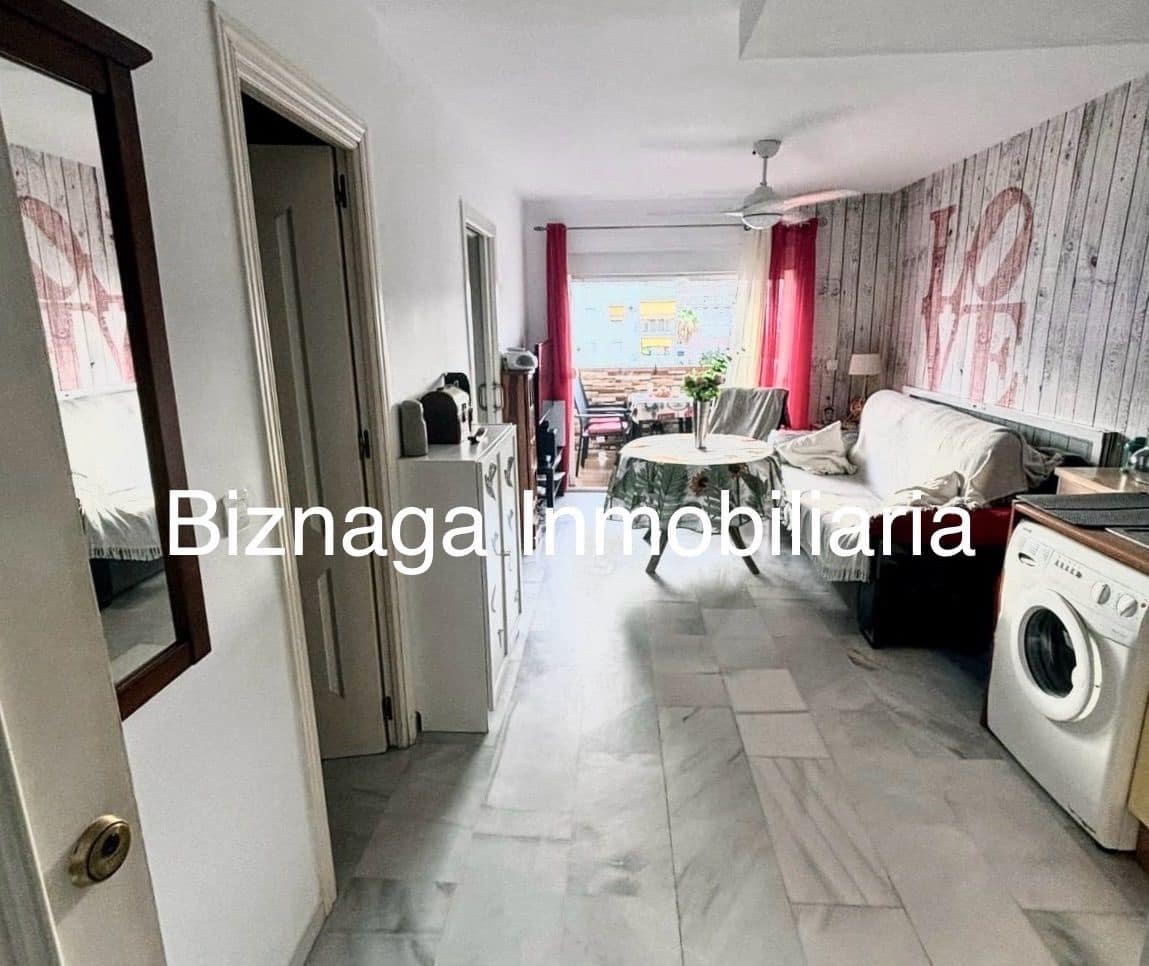 1 slaapkamer Appartement te koop in Torrox-Costa met zwembad - € 229.000 (Ref: 9340038)