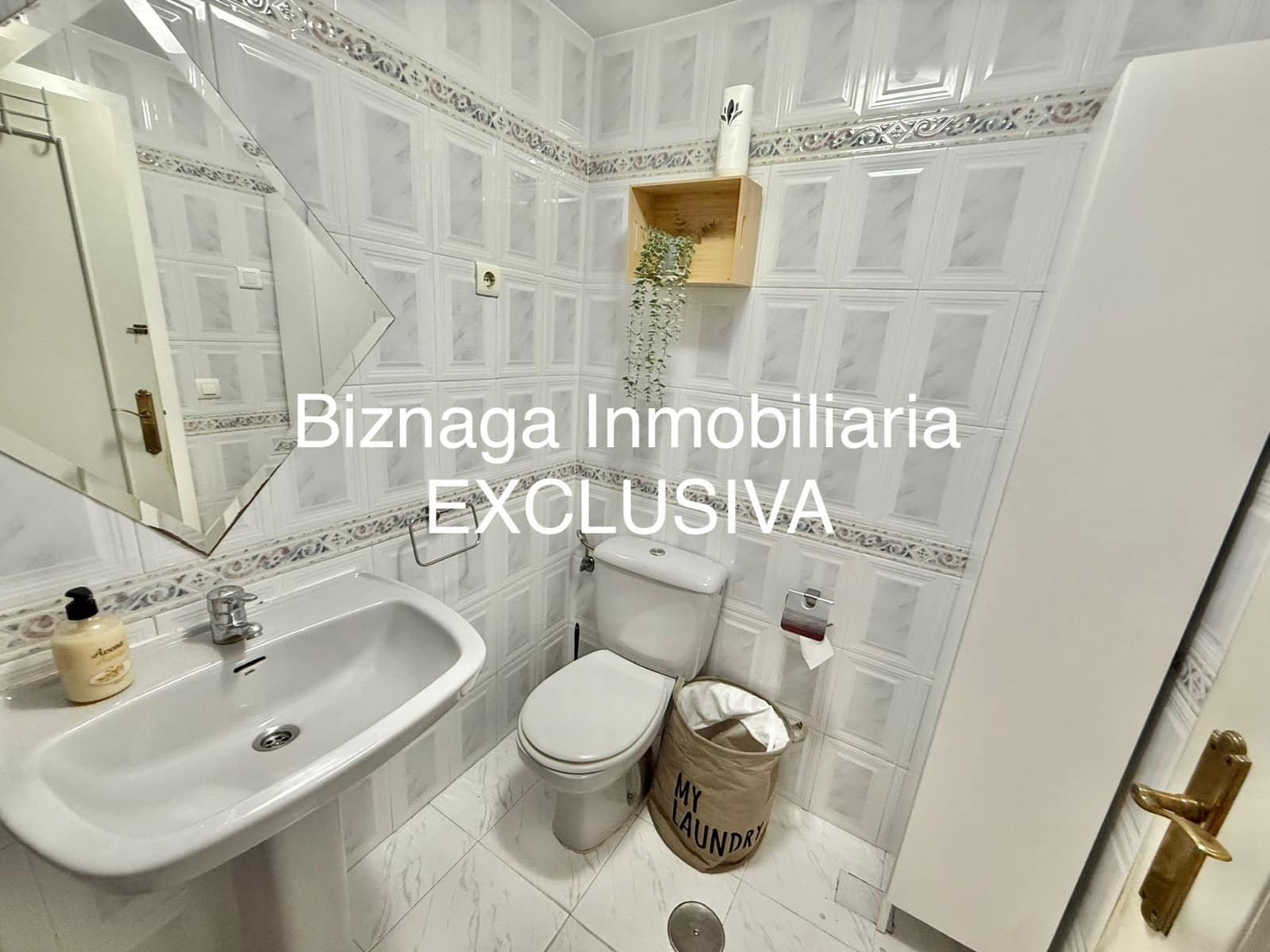 2 slaapkamer Appartement te koop in Torrox-Costa met zwembad - € 328.500 (Ref: 9385174)